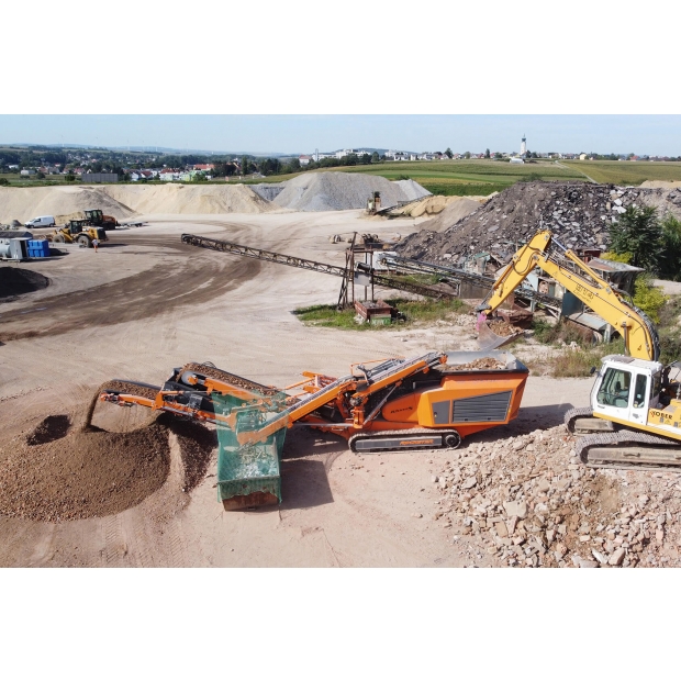 Rockster-R1000S-Impact-Crusher-Prallbrecher-Demolition-Waste-Bauschutt-Recycling-Lower-Austria-01.jp