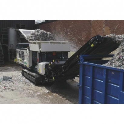 ecotec-tds-v20-medium-speed-shredder-working.jpg