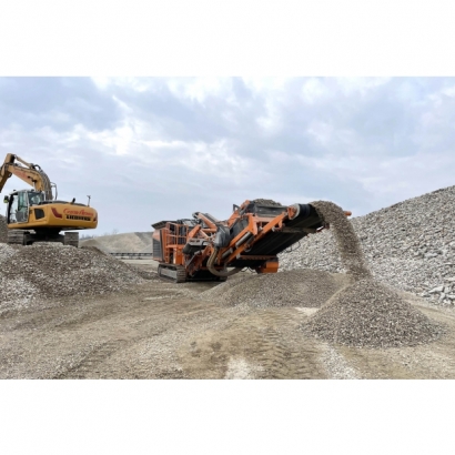 Rockster-R1000S-Impact-Crusher-Prallbrecher-River-stone-Kies-Aggregate-Aufbereitung-Naturstein-Upper
